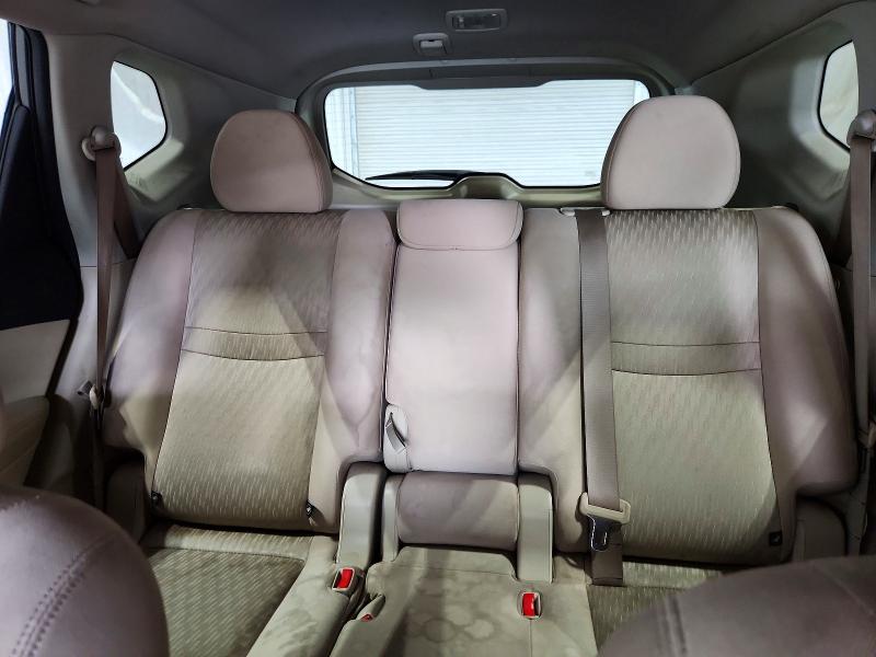 Продаж на аукціоні авто 2017 Nissan Rogue, vin: KNMAT2MV0HP565770, номер лоту: 71202676
