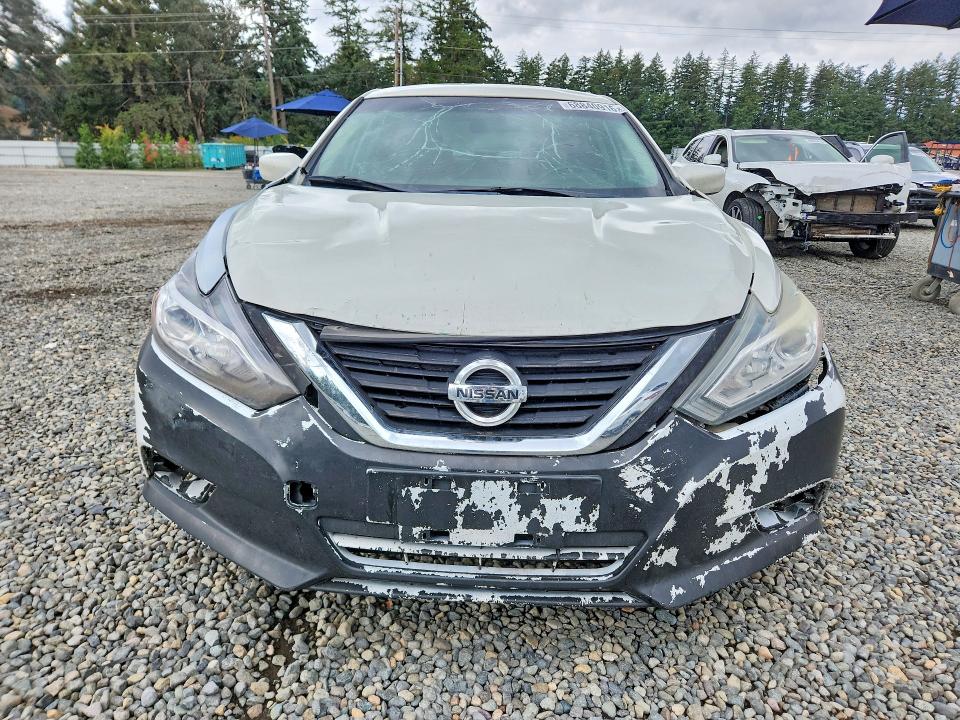 Продажа на аукционе авто 2018 Nissan Altima, vin: 1N4AL3AP7JC275198, номер лота: 68840916