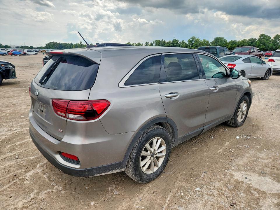 2019 Kia Sorento მანქანა იყიდება აუქციონზე, vin: 5XYPG4A3XKG471208, აუქციონის ნომერი: 67679076