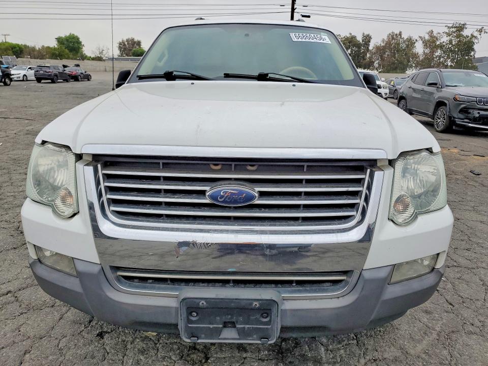 66860456 :رقم المزاد ، 1FMEU638X6UB37829 vin ، 2006 Ford Explorer مزاد بيع