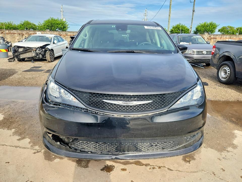 Продажа на аукционе авто 2024 Chrysler Voyager, vin: 2C4RC1CG5RR186439, номер лота: 68505546