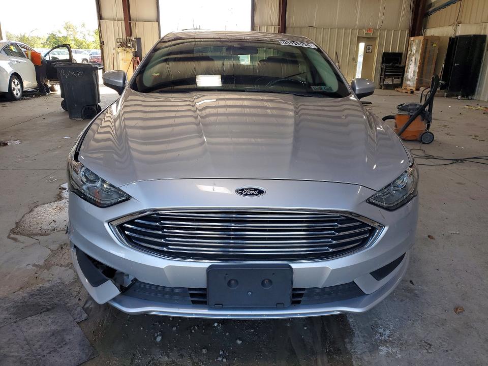 2017 Ford Fusion მანქანა იყიდება აუქციონზე, vin: 3FA6P0LU2HR181222, აუქციონის ნომერი: 69005956