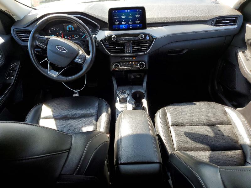 Продажа на аукционе авто 2022 Ford Escape, vin: 1FMCU9H65NUA27155, номер лота: 68016276