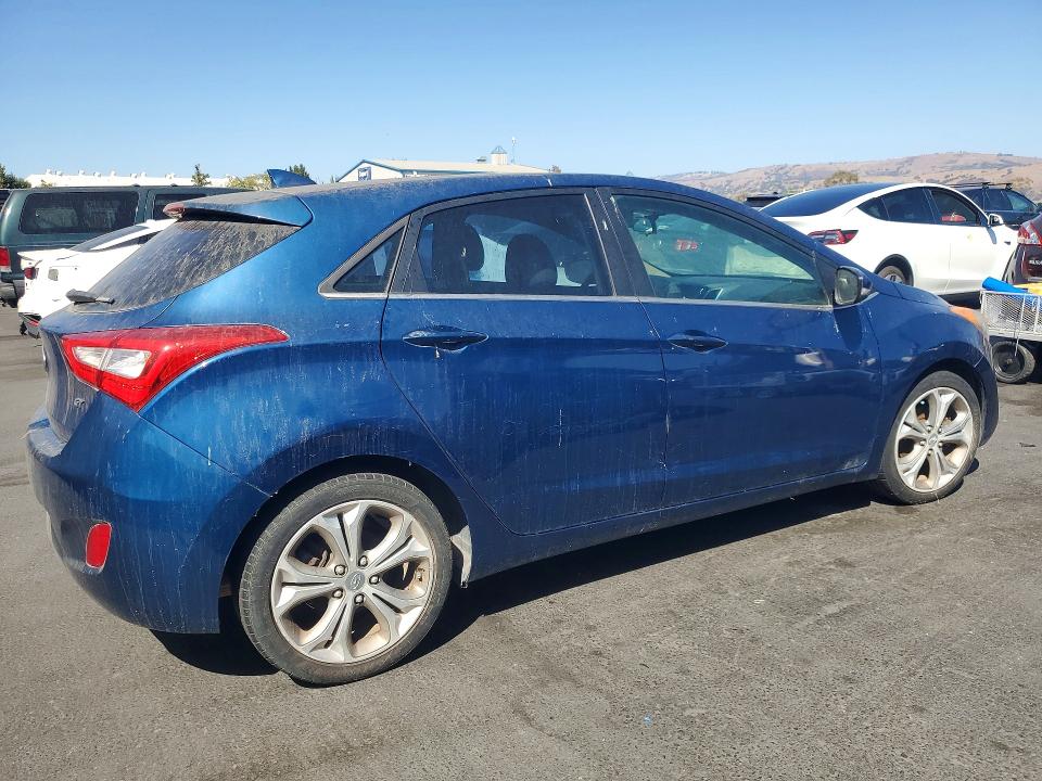 70953996 :رقم المزاد ، KMHD35LH1FU244115 vin ، 2015 Hyundai Elantra Gt مزاد بيع
