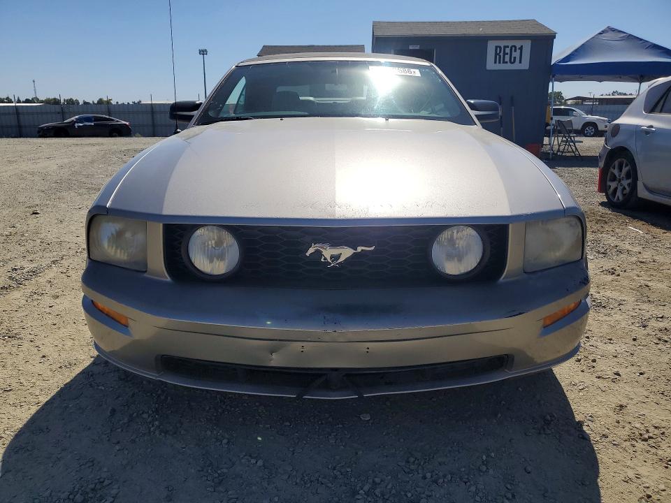 69860586 :رقم المزاد ، 1ZVHT85H885148447 vin ، 2008 Ford Mustang مزاد بيع