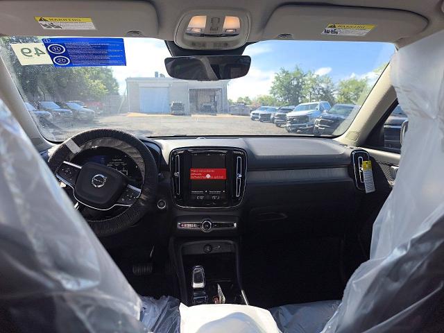 67752336 :رقم المزاد ، YV4L12UC7T2820415 vin ، 2026 Volvo Xc40 مزاد بيع