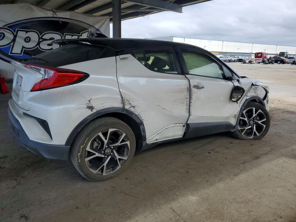 Продаж на аукціоні авто 2020 Toyota C-hr, vin: JTNKHMBXXL1078895, номер лоту: 69160936