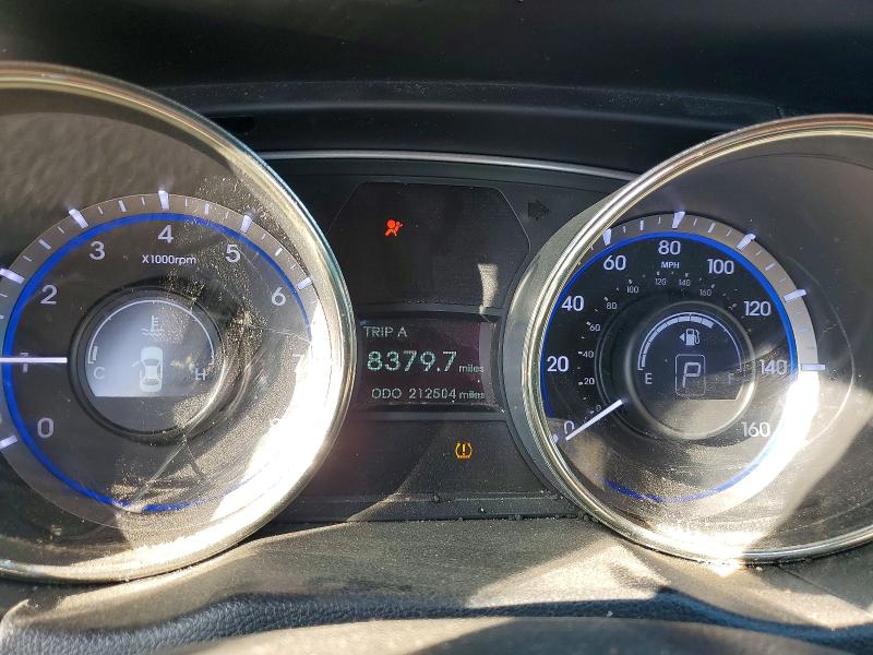 68354236 :رقم المزاد ، 5NPEB4AC1CH333816 vin ، 2012 Hyundai Sonata مزاد بيع