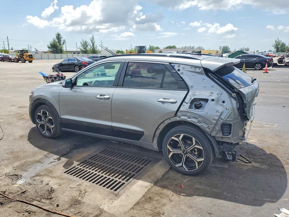 2023 Kia Niro მანქანა იყიდება აუქციონზე, vin: KNDCR3LE6P5084950, აუქციონის ნომერი: 68660896