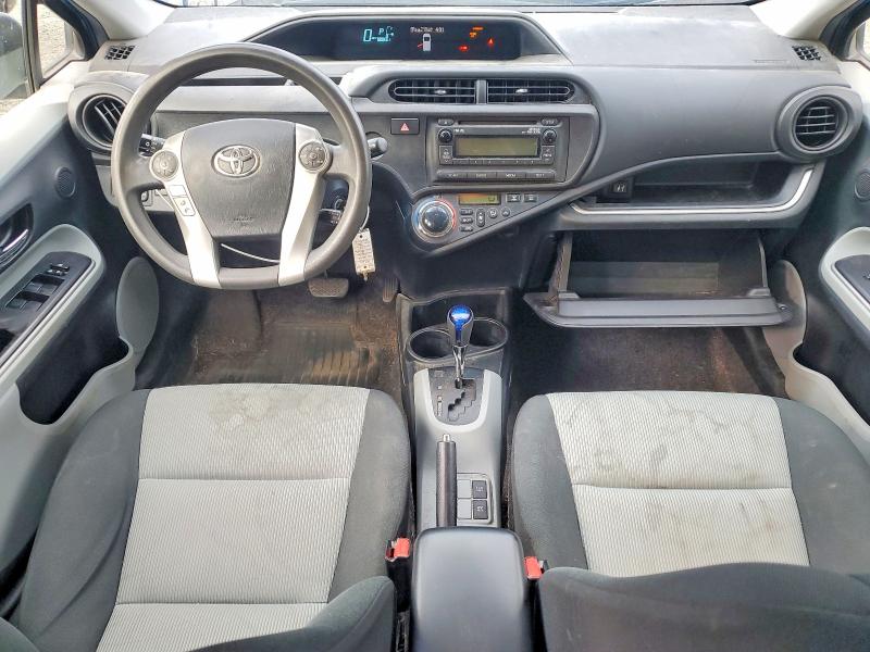 Продажа на аукционе авто 2014 Toyota Prius C, vin: JTDKDTB32E1575031, номер лота: 70901506