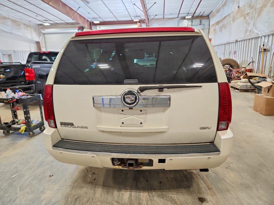 2007 Cadillac Escalade მანქანა იყიდება აუქციონზე, vin: 1GYFK66837R307795, აუქციონის ნომერი: 70645976