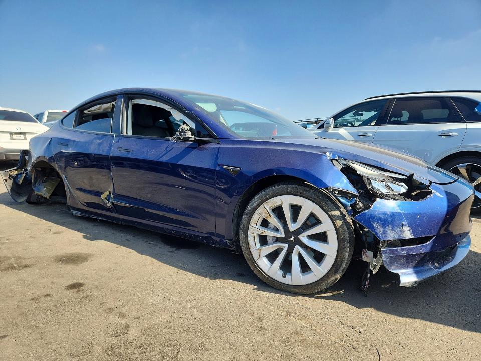 Продаж на аукціоні авто 2022 Tesla Model 3, vin: 5YJ3E1EB8NF143088, номер лоту: 68689226