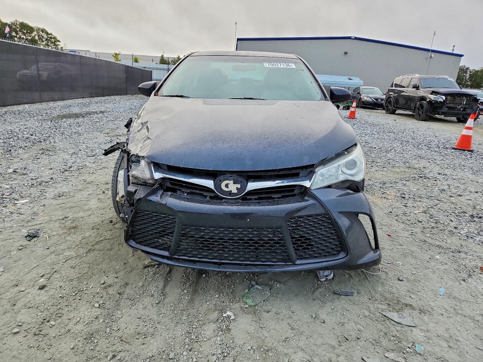 Aukcja sprzedaży 2015 Toyota Camry, vin: 4T1BF1FK1FU104404, numer aukcji: 70027136