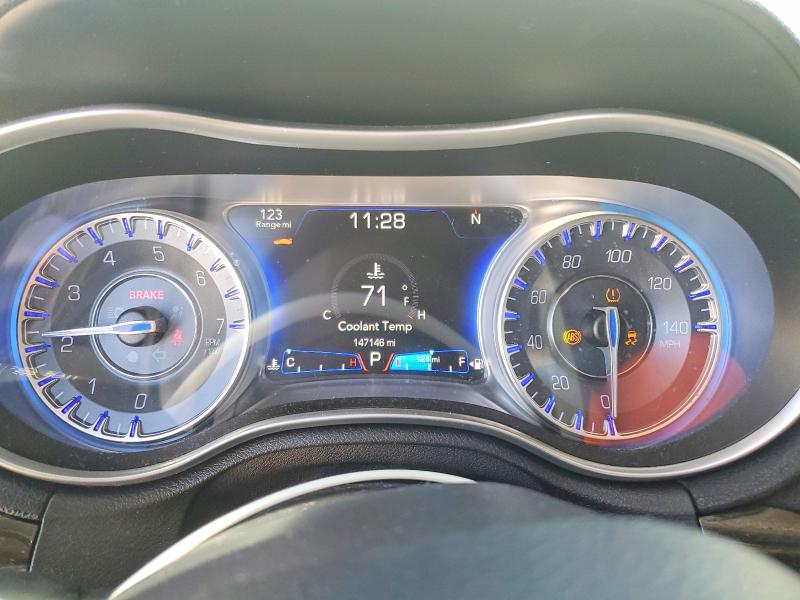 2015 Chrysler 300 მანქანა იყიდება აუქციონზე, vin: 2C3CCAAG1FH818190, აუქციონის ნომერი: 70120446