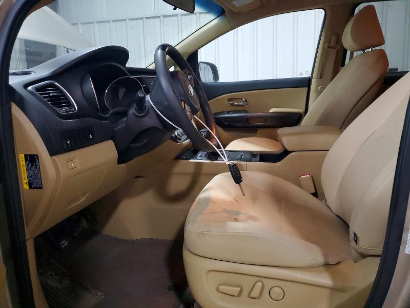 69736426 :رقم المزاد ، KNDMB5C16H6225447 vin ، 2017 Kia Sedona مزاد بيع