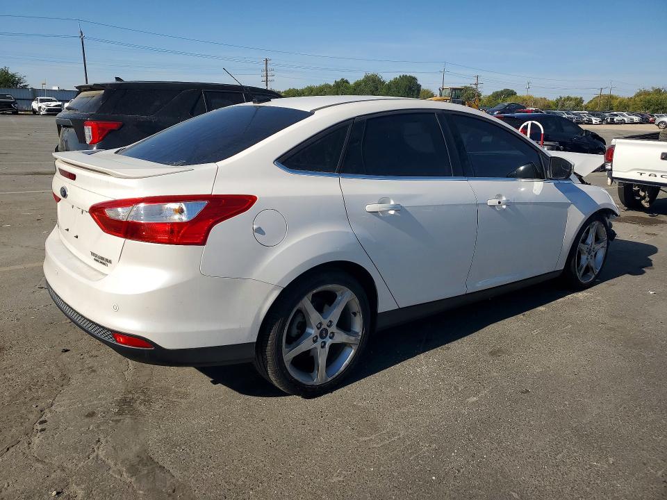 Продажа на аукционе авто 2013 Ford Focus, vin: 1FADP3J26DL210546, номер лота: 70184016