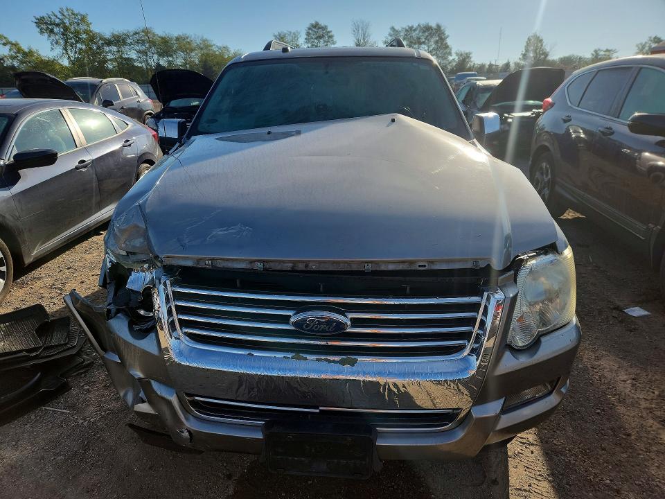 2008 Ford Explorer მანქანა იყიდება აუქციონზე, vin: 1FMEU75828UA16606, აუქციონის ნომერი: 70689066