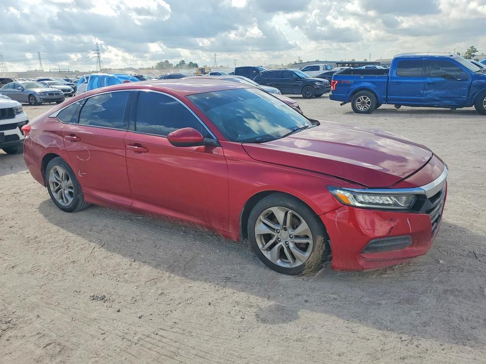 Продажа на аукционе авто 2018 Honda Accord, vin: 1HGCV1F19JA015761, номер лота: 61768096