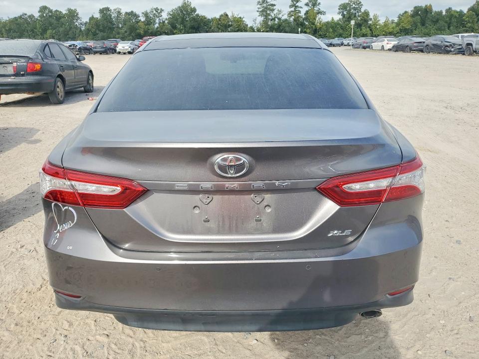 Aukcja sprzedaży 2018 Toyota Camry, vin: 4T1B11HK9JU123450, numer aukcji: 69423186
