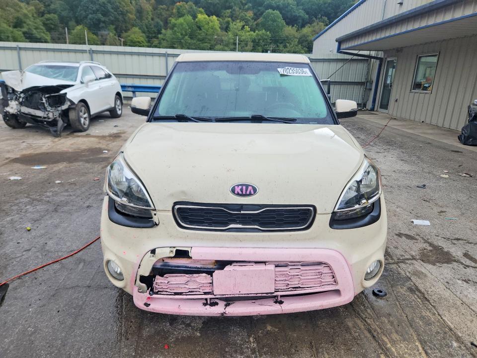 70235036 :رقم المزاد ، KNDJT2A60D7522473 vin ، 2013 Kia Soul مزاد بيع