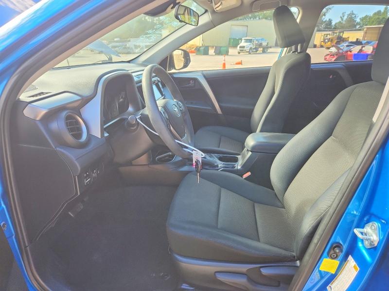 Aukcja sprzedaży 2017 Toyota Rav4, vin: JTMZFREV8HJ702801, numer aukcji: 70101616