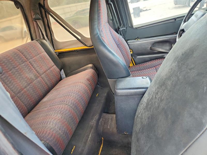 Продажа на аукционе авто 2000 Jeep Wrangler / Tj, vin: 1J4FA49S4YP754518, номер лота: 71372646