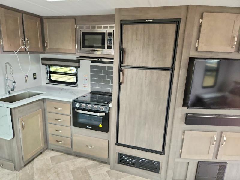 Продажа на аукционе авто 2020 East To West Recreational Vehicle (rv), vin: 5ZT2ALUB4L9001363, номер лота: 67728846