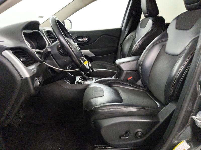 Продаж на аукціоні авто 2018 Jeep Cherokee, vin: 1C4PJLLB5JD583735, номер лоту: 67129386