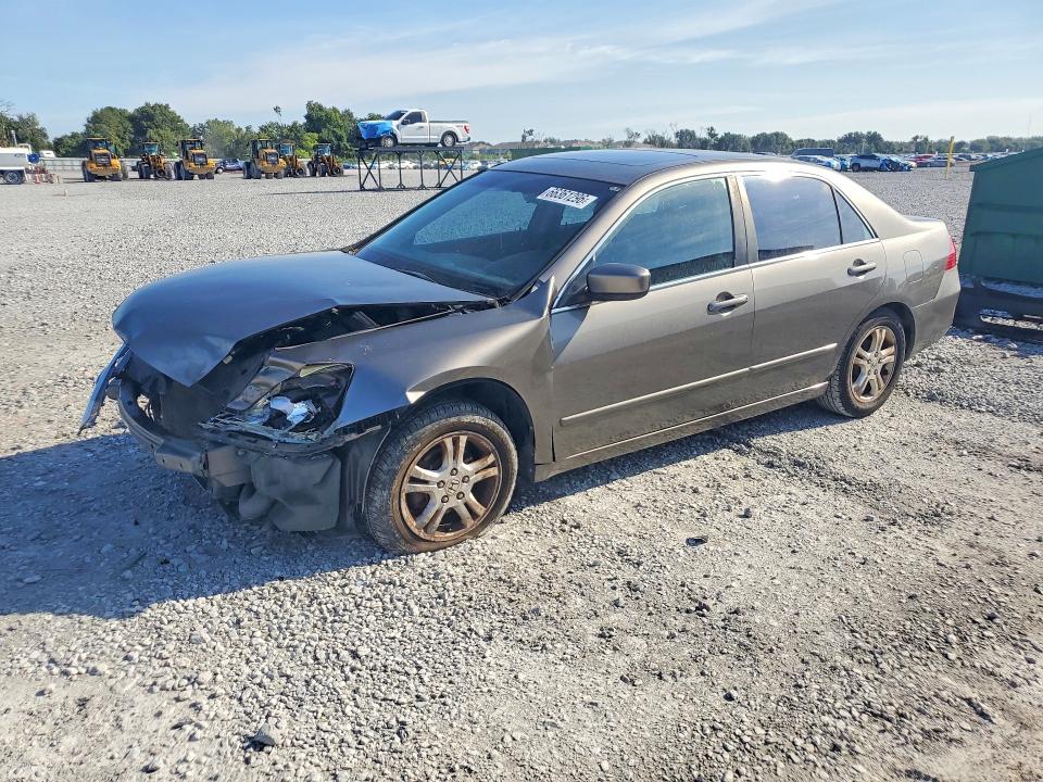 2006 Honda Accord მანქანა იყიდება აუქციონზე, vin: 1HGCM56756A011017, აუქციონის ნომერი: 66361296