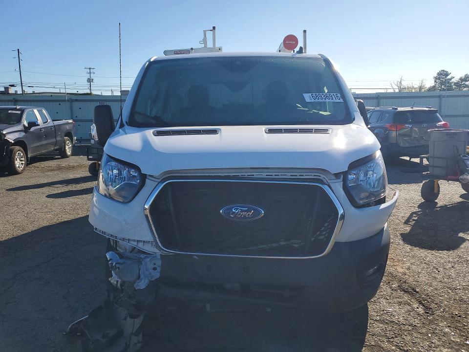 68936916 :رقم المزاد ، 1FTYE1Y86RKB16521 vin ، 2024 Ford Transit مزاد بيع