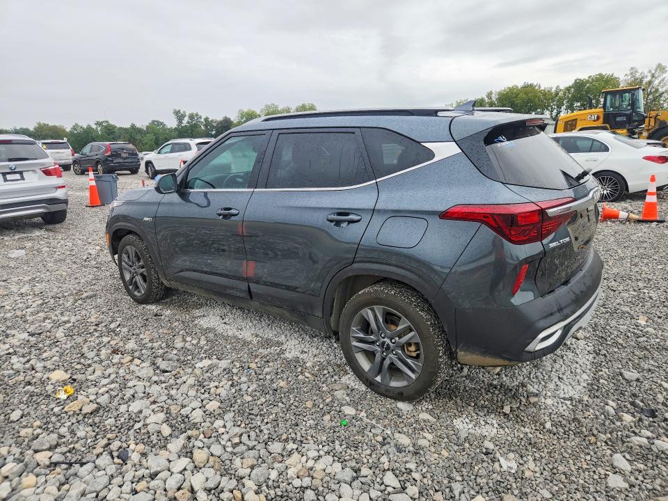 2023 Kia Seltos მანქანა იყიდება აუქციონზე, vin: KNDEUCAA6P7447940, აუქციონის ნომერი: 69731746