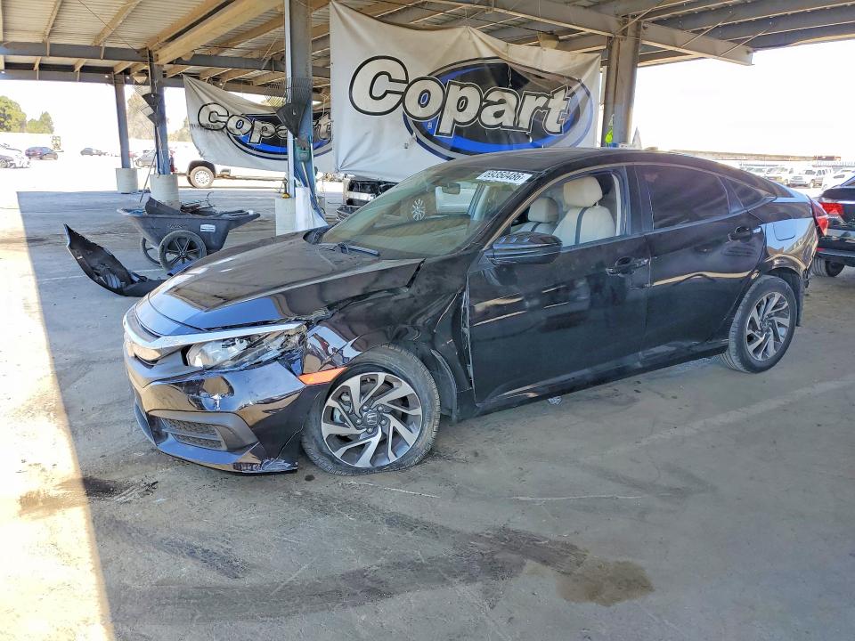 69350486 :رقم المزاد ، 2HGFC2F70HH501092 vin ، 2017 Honda Civic مزاد بيع