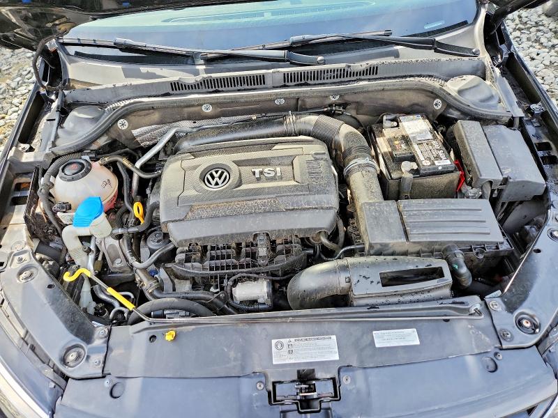 67705076 :رقم المزاد ، 3VWD17AJ4JM225435 vin ، 2018 Volkswagen Jetta مزاد بيع