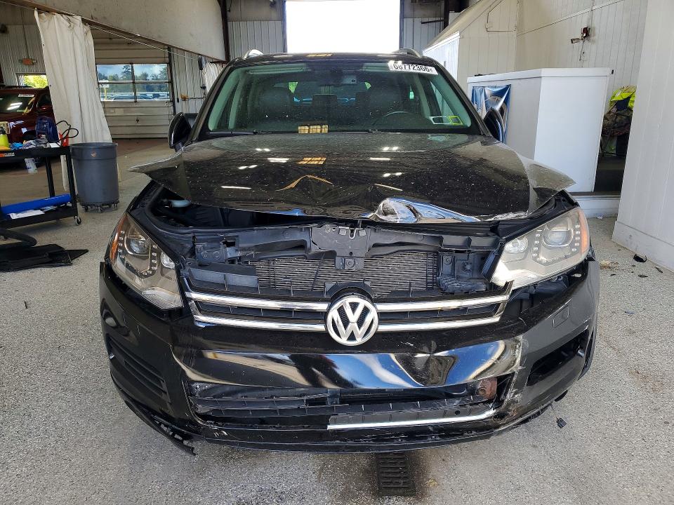 2013 Volkswagen Touareg მანქანა იყიდება აუქციონზე, vin: WVGEF9BP9DD007624, აუქციონის ნომერი: 68772366
