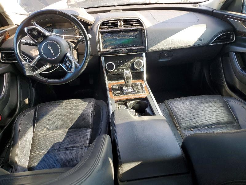 68132726 :رقم المزاد ، SAJAJ4FX4LCP63558 vin ، 2020 Jaguar Xe مزاد بيع