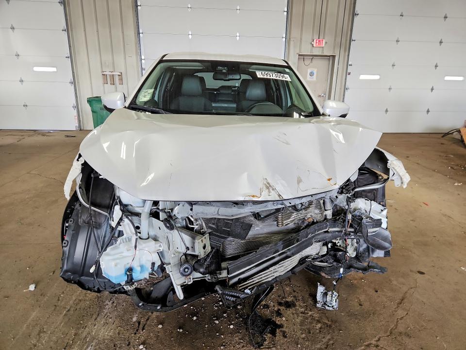 Продаж на аукціоні авто 2024 Mitsubishi Eclipse Cross, vin: JA4ATWAAXRZ026775, номер лоту: 69973096