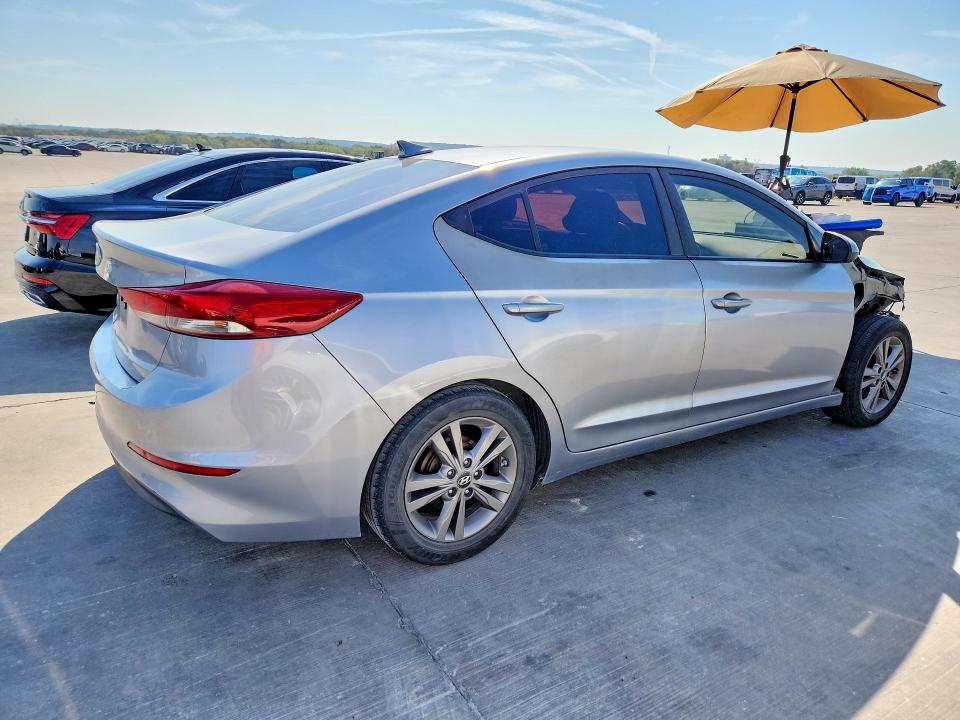 Продажа на аукционе авто 2017 Hyundai Elantra, vin: 5NPD84LF8HH021968, номер лота: 69816196