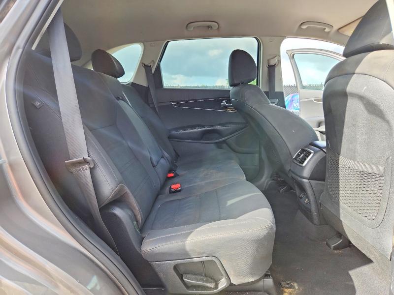 2019 Kia Sorento მანქანა იყიდება აუქციონზე, vin: 5XYPG4A38KG530367, აუქციონის ნომერი: 69568406