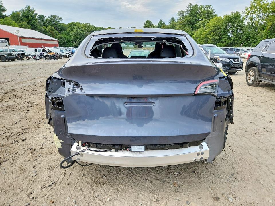 67099706 :رقم المزاد ، 7SAYGDEE4PF888311 vin ، 2023 Tesla Model Y مزاد بيع