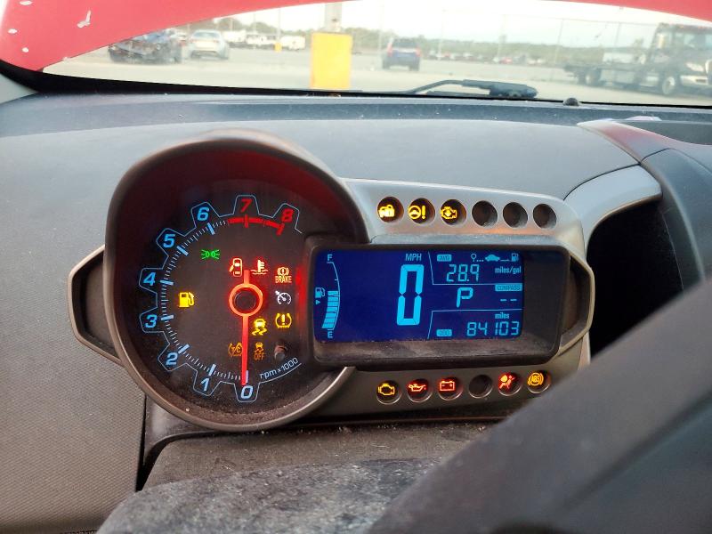 68255696 :رقم المزاد ، 1G1JC6SB3F4136453 vin ، 2015 Chevrolet Sonic مزاد بيع