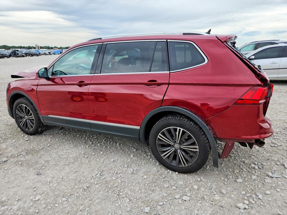 68237606 :رقم المزاد ، 3VV2B7AX7JM014761 vin ، 2018 Volkswagen Tiguan مزاد بيع