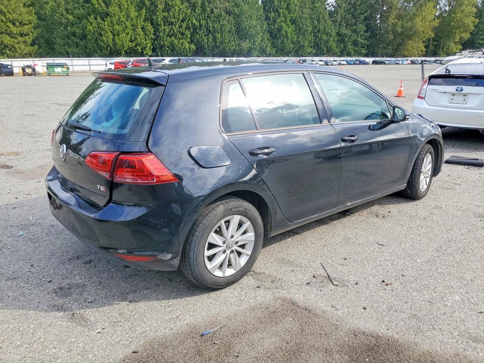 2017 Volkswagen Golf მანქანა იყიდება აუქციონზე, vin: 3VW217AU3HM010110, აუქციონის ნომერი: 68811606