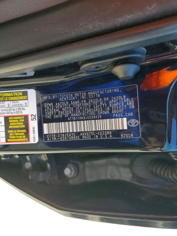 68100076 :رقم المزاد ، 4T1B11HK8JU599429 vin ، 2018 Toyota Camry مزاد بيع