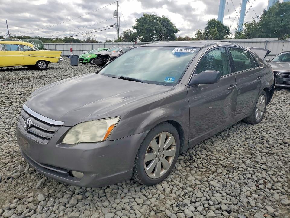 2006 Toyota Avalon მანქანა იყიდება აუქციონზე, vin: 4T1BK36B56U113212, აუქციონის ნომერი: 69872606