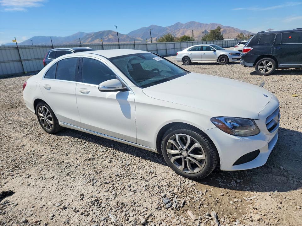 67914666 :رقم المزاد ، 55SWF4JBXFU052759 vin ، 2015 Mercedes-benz C مزاد بيع