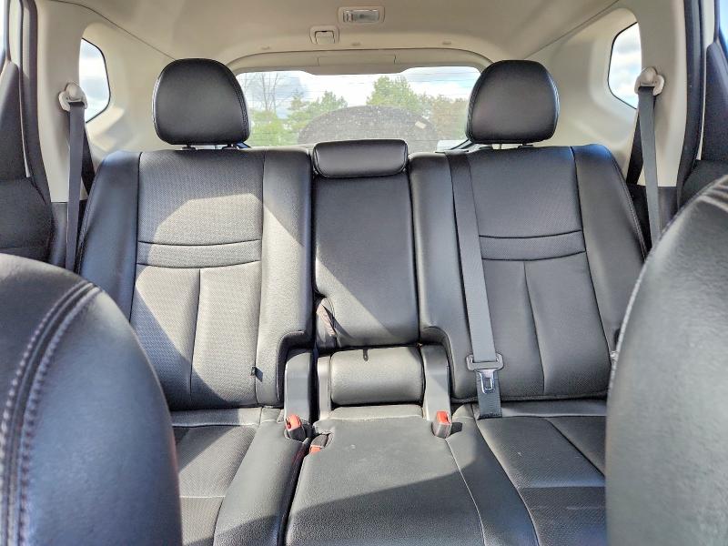 67971296 :رقم المزاد ، 5N1AT2MV2HC758151 vin ، 2017 Nissan Rogue مزاد بيع