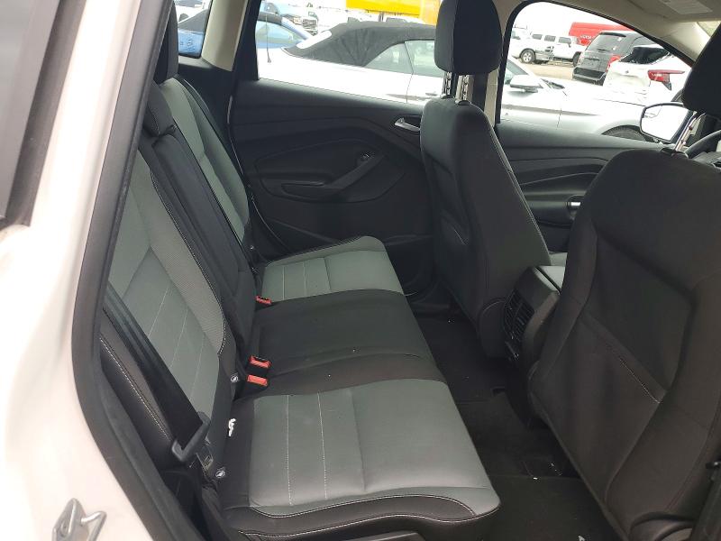 69568136 :رقم المزاد ، 1FADP5AU6GL104258 vin ، 2016 Ford C-max مزاد بيع