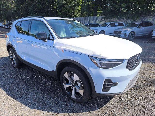 67752336 :رقم المزاد ، YV4L12UC7T2820415 vin ، 2026 Volvo Xc40 مزاد بيع