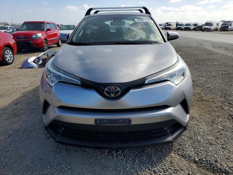 2018 Toyota C-hr მანქანა იყიდება აუქციონზე, vin: NMTKHMBX9JR032414, აუქციონის ნომერი: 69001326