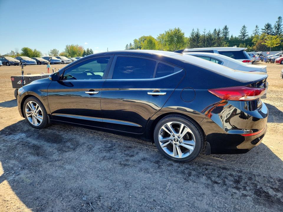 2017 Hyundai Elantra მანქანა იყიდება აუქციონზე, vin: KMHD84LF5HU313997, აუქციონის ნომერი: 70035676